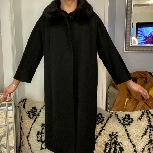 Fabulous mink collar jacket - Picture 8 of 8